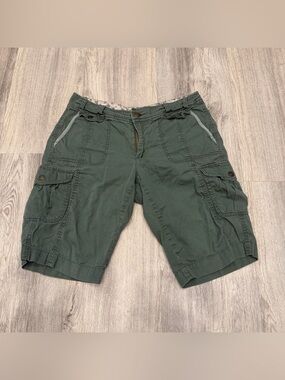 Khakis Olive Green Cargo Shorts Size 4 100% Cotton Utility